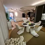 Kreutzwaldi Penthouse * Tallinn