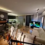 Hotel Kreutzwaldi Penthouse *